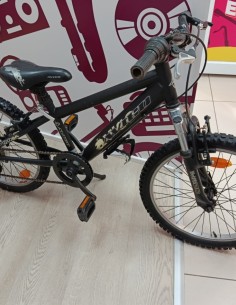 9-9-80463-1-Bicicleta Nino avico negra 20 2