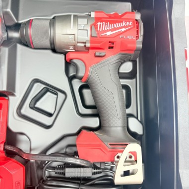 7-7-90909-3-Taladro Electrico Milwaukee M18 FPD3 (Sin Uso)