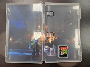 6-6-172800-3-Videojuego Nintendo Switch Luigis mansion 3
