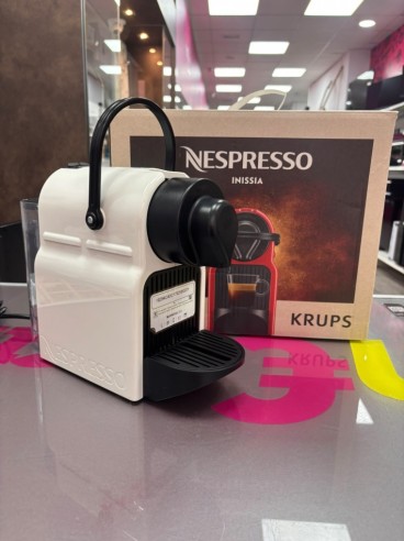 7-7-92089-3-Cafetera Espresso NespressoXN100