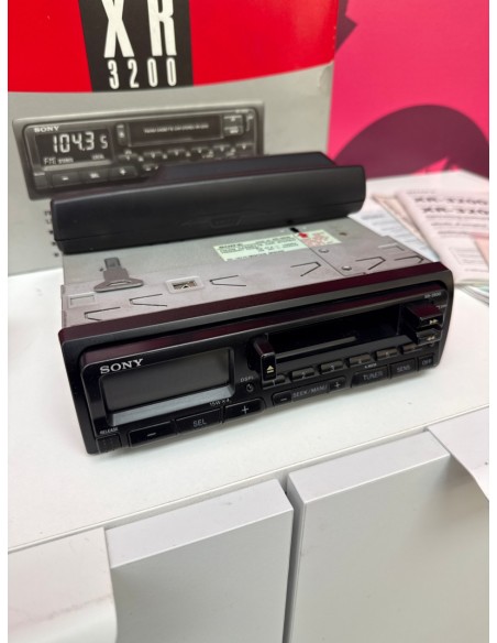 8-8-82308-2-Autorradio Sony XR 3200