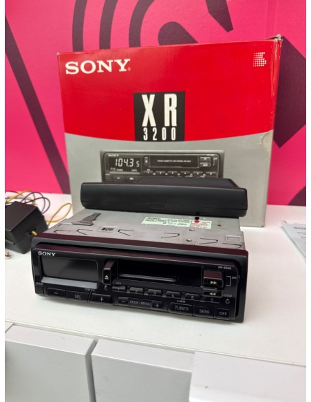 8-8-82308-3-Autorradio Sony XR 3200