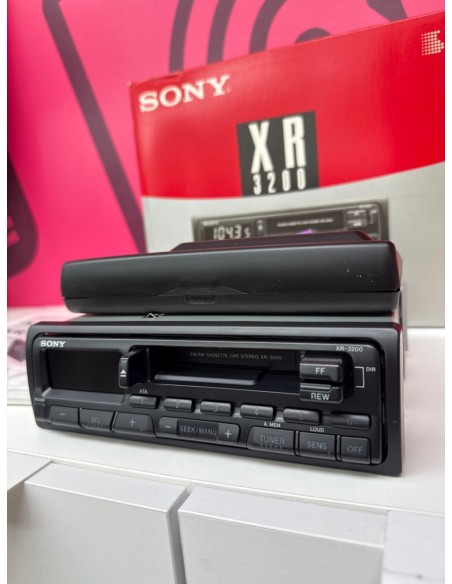 8-8-82199-1-Autorradio Sony XR3200 (Nuevo)