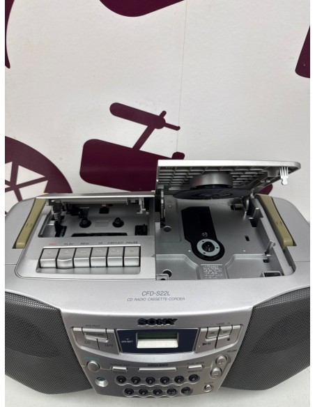 8-8-81993-5-Radio CD Casette Sony CFD-S22L 