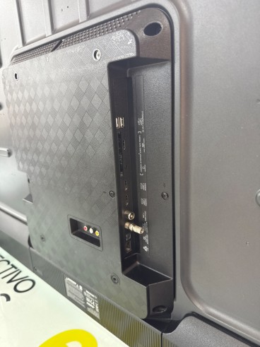 8-8-82813-3-Televisor LED Hisense 55E77KQ