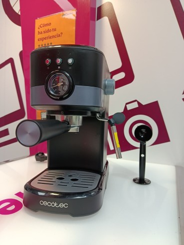 9-9-81012-4-Cafetera Espresso Cecotec 01725