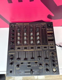 8-8-82253-1-Equipamiento DJ Mezcladora DJ Pioneer DJM-600 2