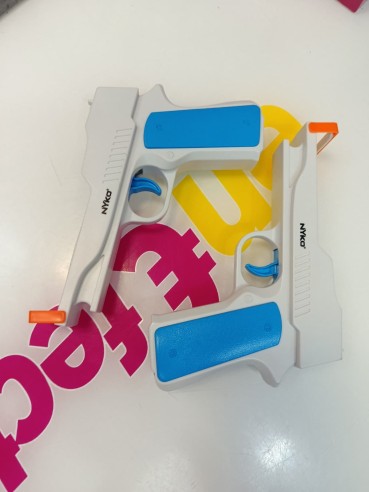 9-9-81111-2-Pack pistolas wii