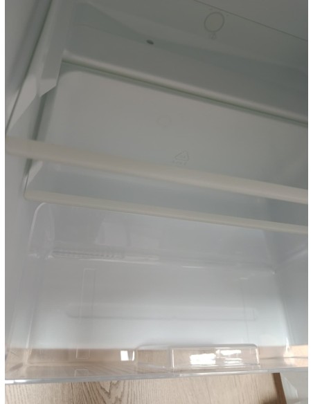 9-9-80983-4-Frigorifico COMFEE RCT87WH2EU 87 LITROS
