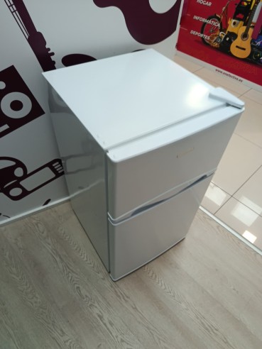 9-9-80983-5-Frigorifico COMFEE RCT87WH2EU 87 LITROS