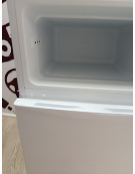 9-9-80983-10-Frigorifico COMFEE RCT87WH2EU 87 LITROS