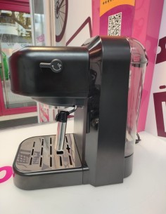 9-9-81169-1-Cafetera Espresso Delonghi EC250B 2