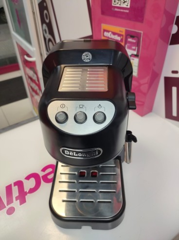 9-9-81169-5-Cafetera Espresso Delonghi EC250B