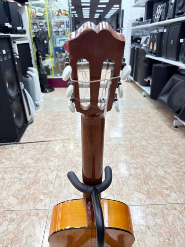 1-1-279204-4-Guitarra Clasica Joan Cashimira 50
