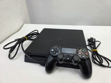 1-1-280782-1-Consola PS4 Slim 500Gb Negra