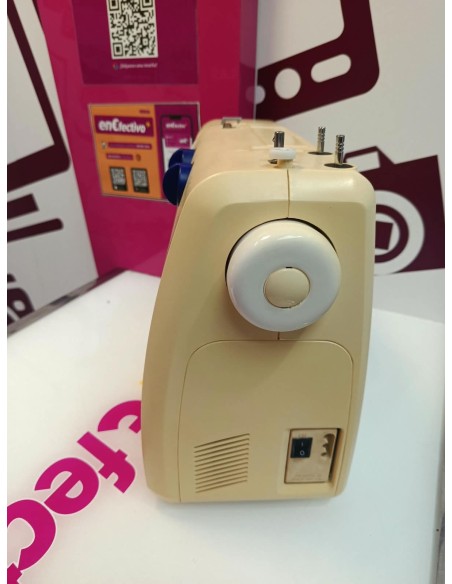 9-9-81167-5-Maquina Coser Delta Nm 902