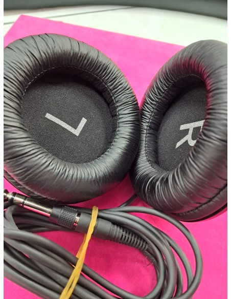 6-6-172932-3-Auriculares Diadema AKG K52