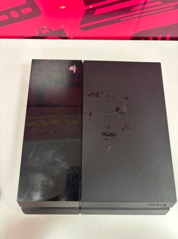 7-7-91049-2-Consola PS4 Fat 1 TB