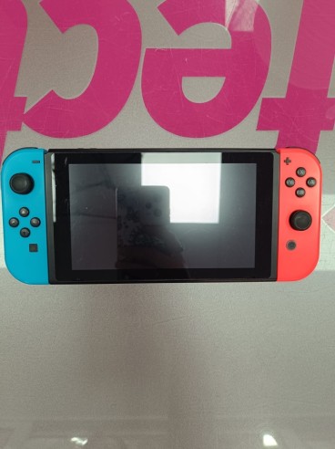 7-7-90959-1-Consola Nintendo Switch Roja y Azul