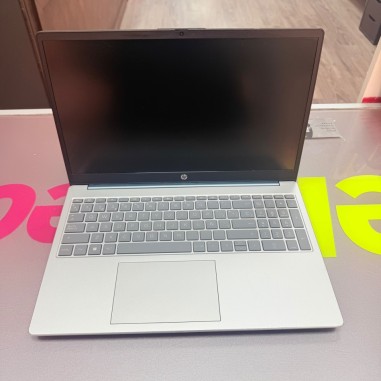 7-7-92259-1-Ordenador Portátil HP 15-FD0063NS Intel I5-1334U 16 Ram 512 SSD 