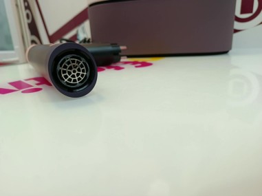 9-9-81208-4-Secador Pelo Dyson HS09