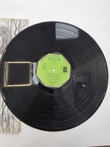 1-1-278574-6-Vinilo triana el patio