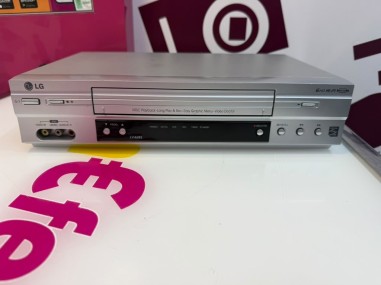9-9-81131-3-Reproductor Video VHS Recorder LG LV4685