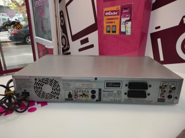 9-9-81137-3-Reproductor Grabador DVD Panasonic DMR-E65EG sin mando